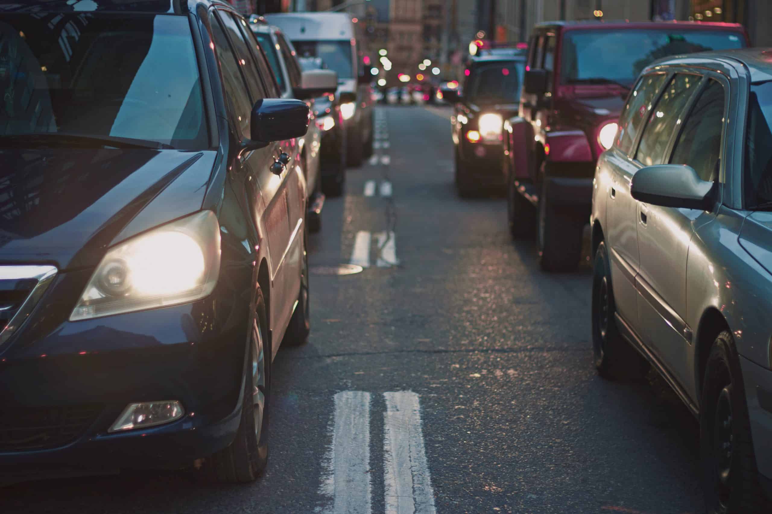 Comment éviter les bouchons sur la route des vacances ?