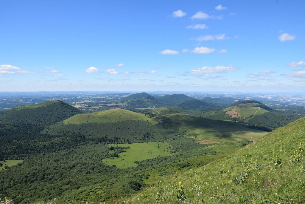 Comment visiter le volcan de Lemptégy ?